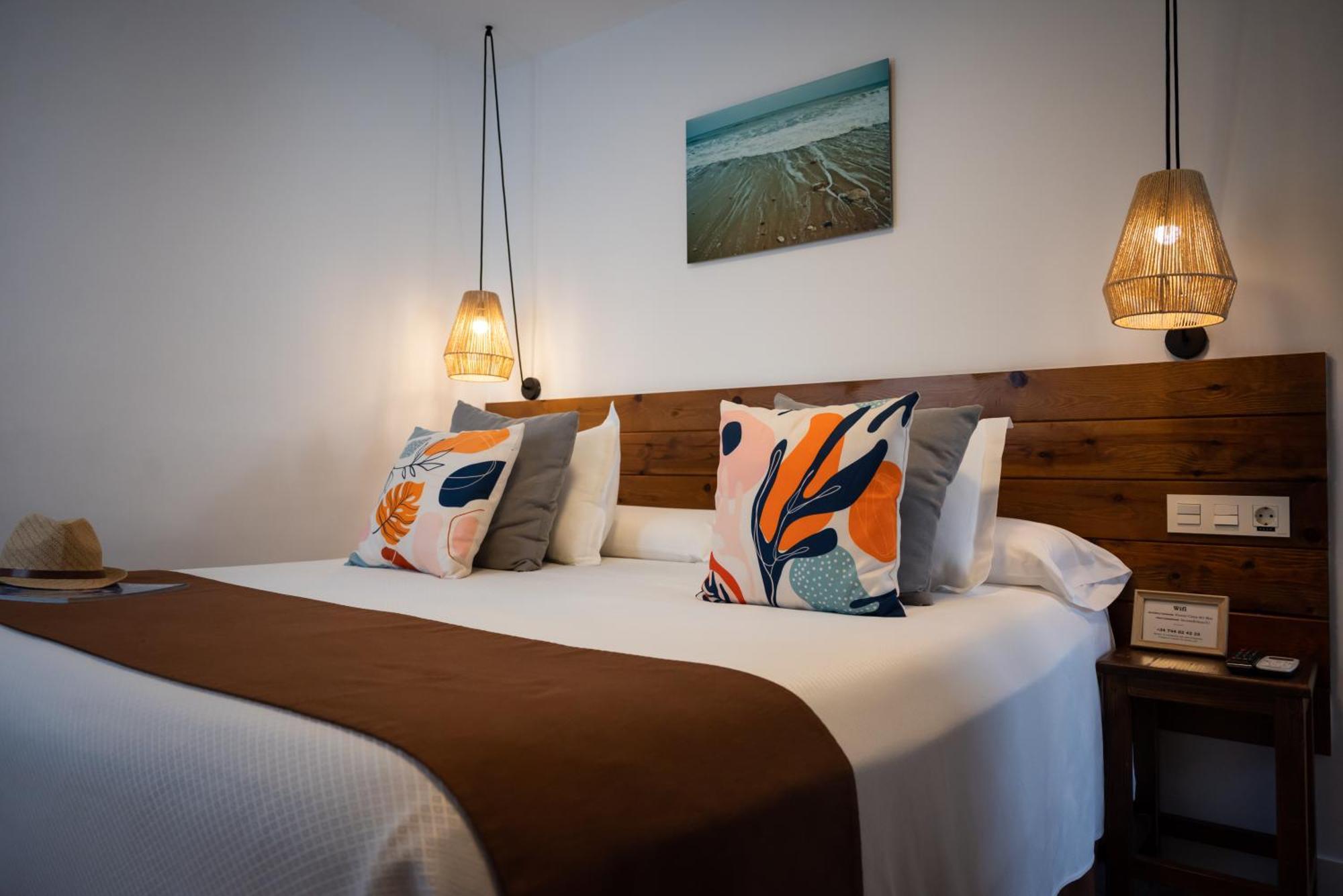Standard Double or Twin Room,1529437234:JPEG
